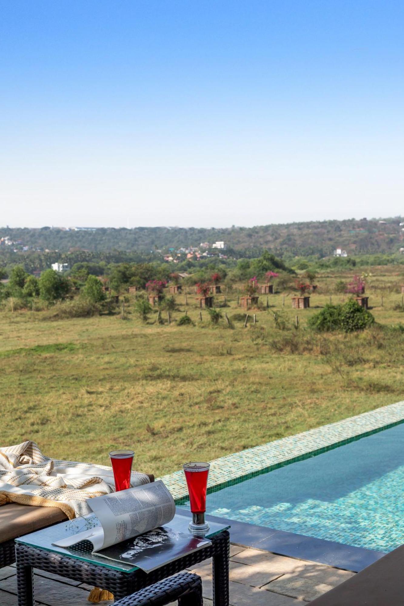 Sohonos 2 - Luxurious 3Bhk With Private Pool Villa Nerul  Exterior photo